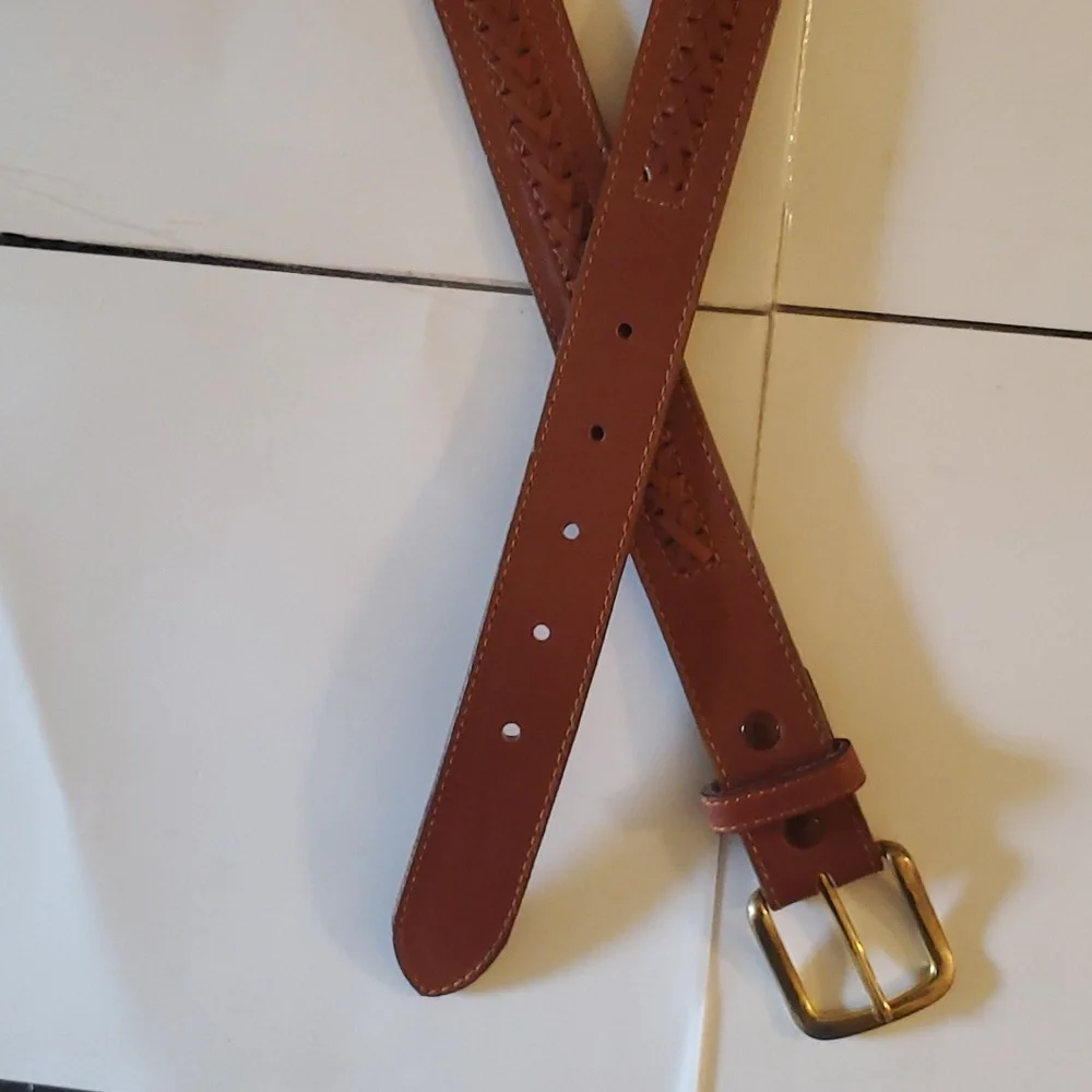 New with tags Vintage genuine Leather Mens brown belt in different sizes_5